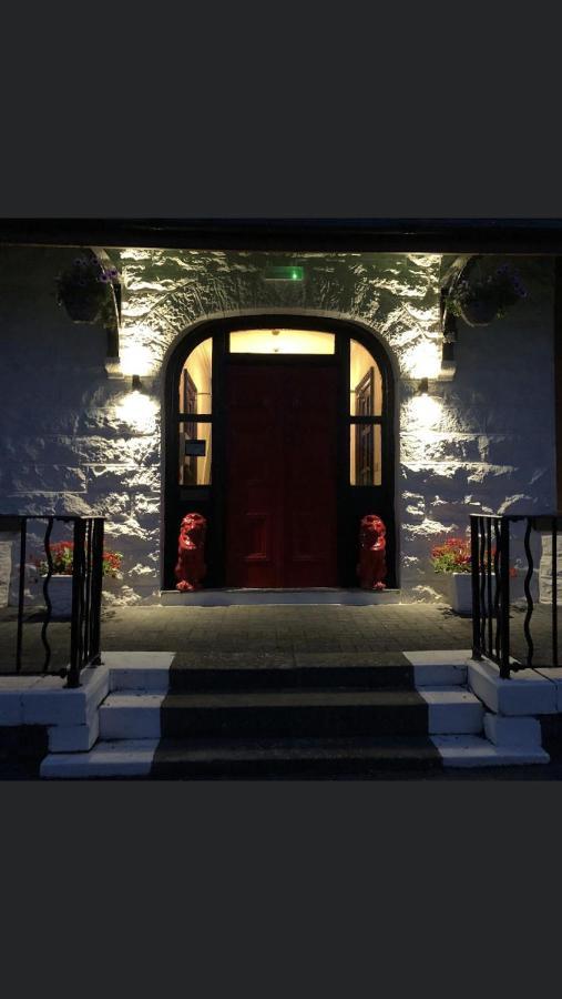 Y Llew Coch Bed & Breakfast Конуи Екстериор снимка